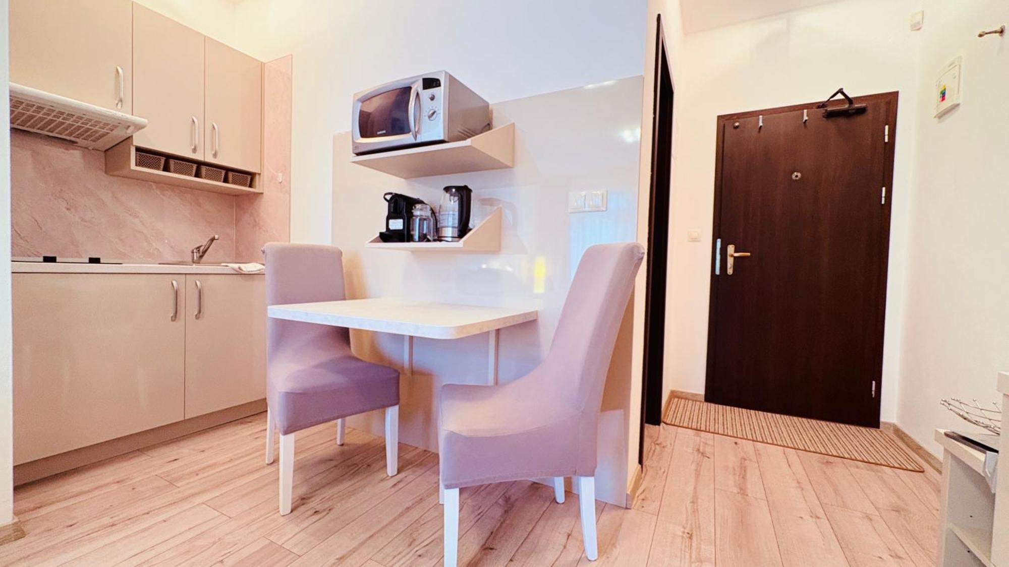 Apartmán ELIZABETH Besenova Exterior foto